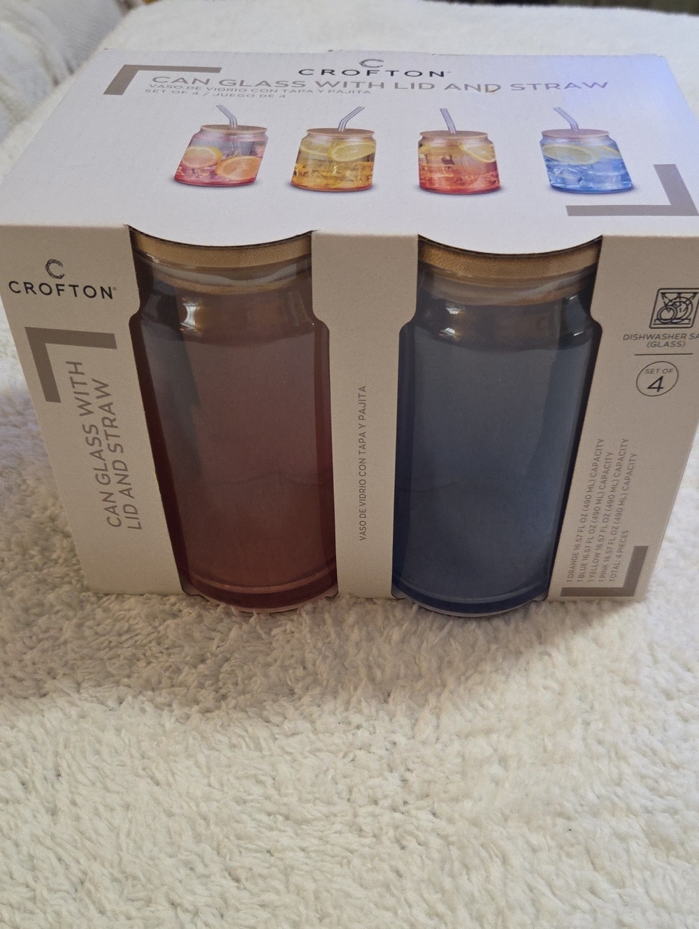 NIB CROFTON CAN GLASS WITH LID AND STRAW